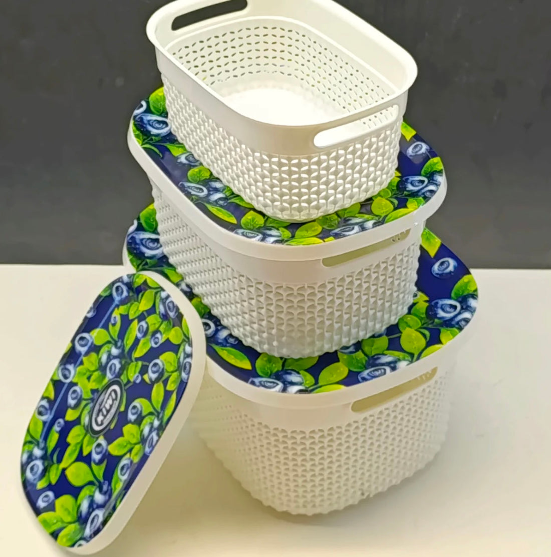 KIWI PRINTED PACK OF 3PCS RECTANGLE SHAPE PLASTIC BASKET SET WITH TOP COVER ( RANDOM PRINTS )